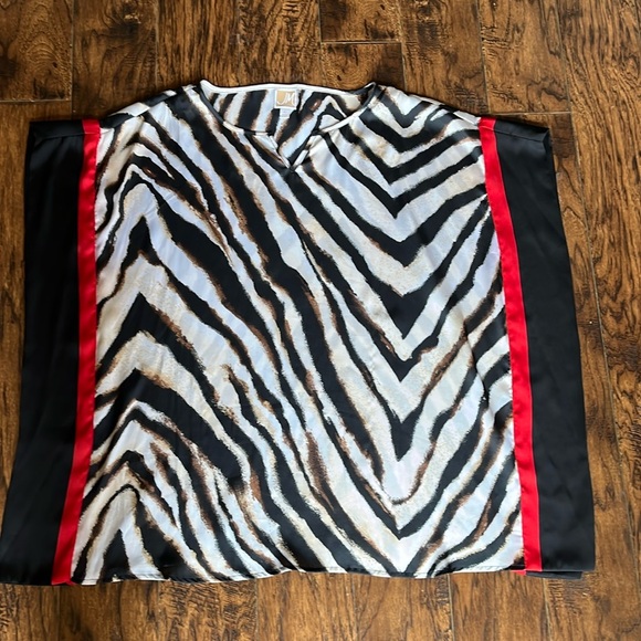 JM collection tunic, size medium - Picture 2 of 6